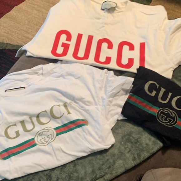 All size large - Picture 1 of 4